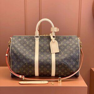 Louis Vuitton Handheld Bags, Chain Bags